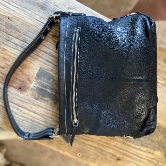 Coach black pebble leather shoulder bag - Picture 2 of 9